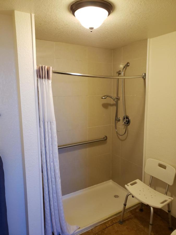 Oceanfront Inn And Suites - Ormond 오먼드 비치 외부 사진