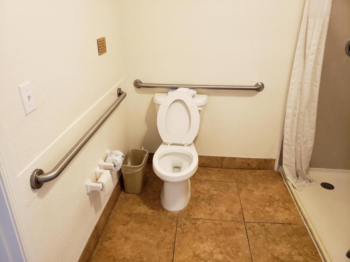 Oceanfront Inn And Suites - Ormond 오먼드 비치 외부 사진